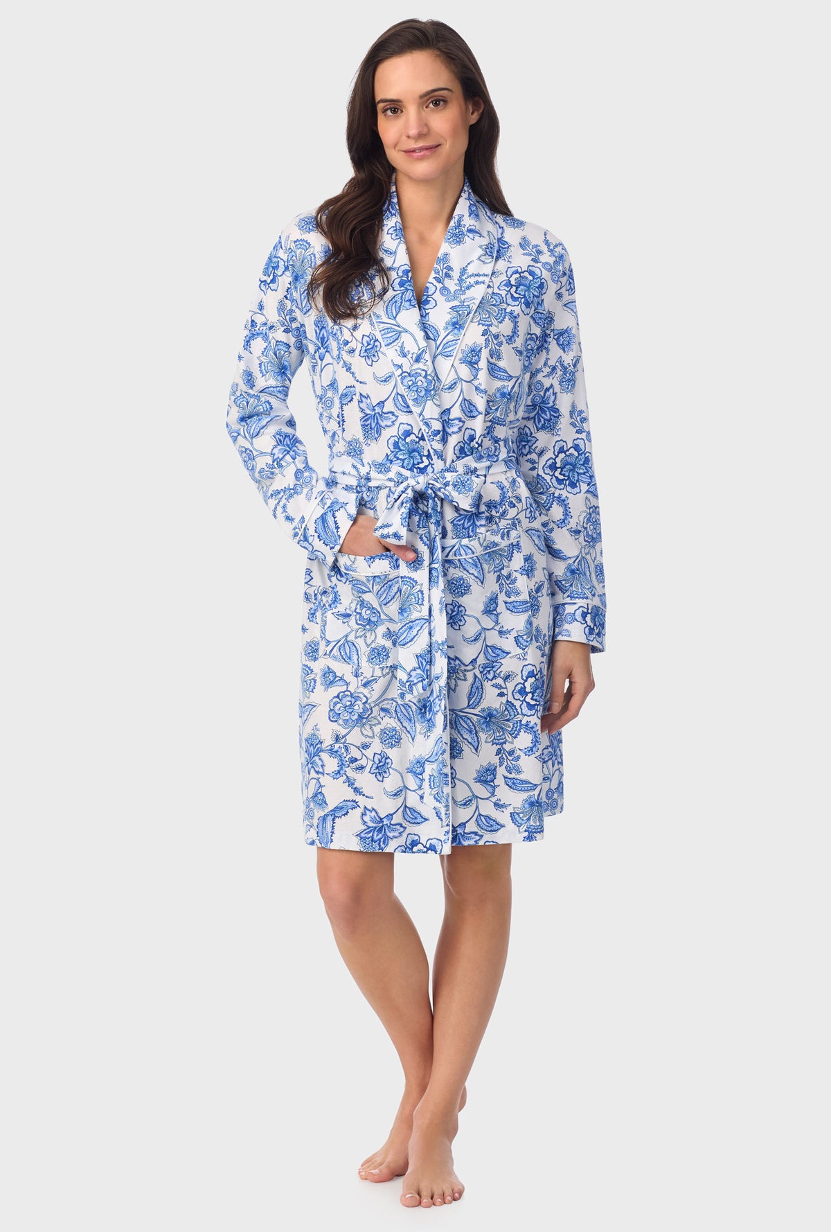 A lady wearing blue long Sleeve Floral Vine Wrap Robe with Colbalt Blue print