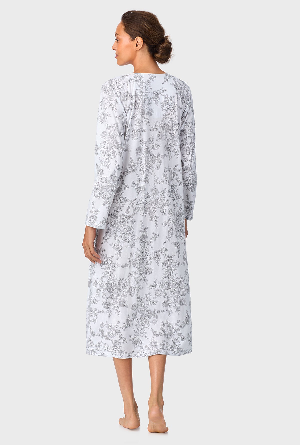 A lady wearing Grey Toile Long Sleeve Ballet Cotton Knit Nightgown