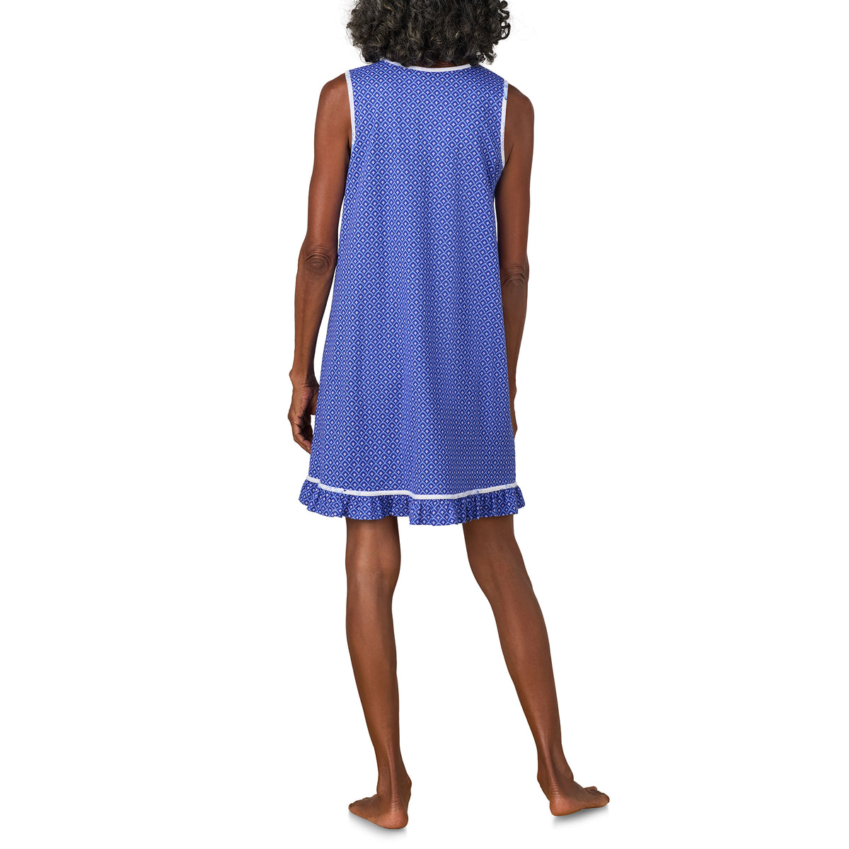 A lady wearing Blue Dream Cotton Jersey Travel Set